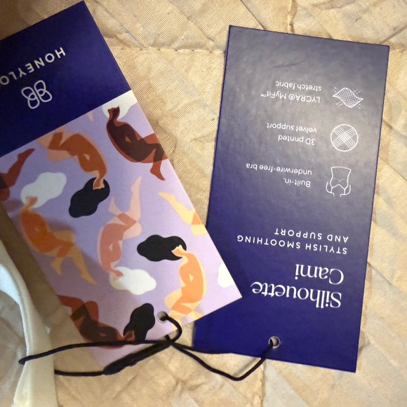 NWT Honeylove White Shapewear Cami, Padded, Medium. 3D Printed Velvet Support. - Picture 5 of 8